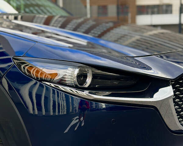 Синий Мазда CX-30, объемом двигателя 2.49 л и пробегом 37 тыс. км за 22999 $, фото 12 на Automoto.ua