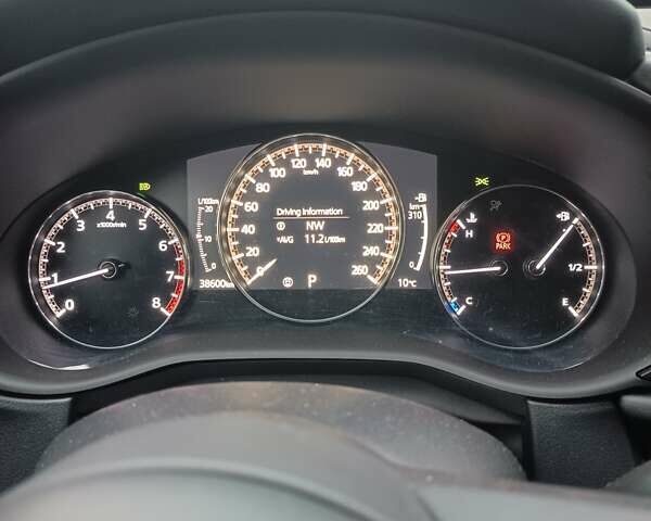 Синий Мазда CX-30, объемом двигателя 2.49 л и пробегом 38 тыс. км за 23200 $, фото 4 на Automoto.ua