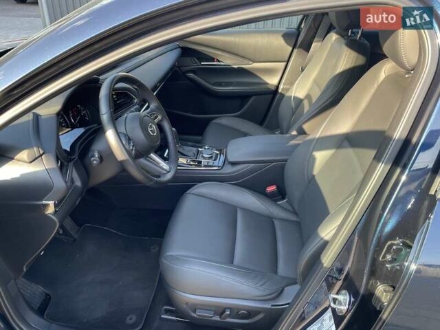 Синий Мазда CX-30, объемом двигателя 2.49 л и пробегом 42 тыс. км за 23000 $, фото 31 на Automoto.ua