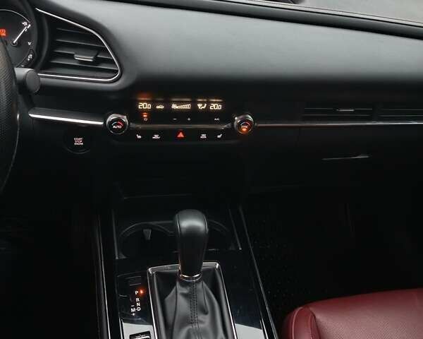 Синий Мазда CX-30, объемом двигателя 2.49 л и пробегом 38 тыс. км за 23200 $, фото 1 на Automoto.ua