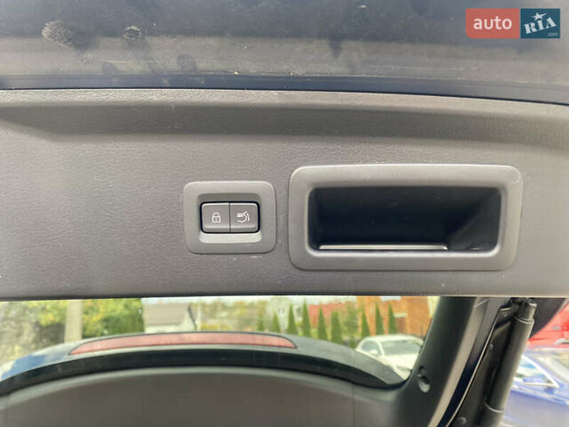 Синій Мазда CX-30, об'ємом двигуна 2.5 л та пробігом 57 тис. км за 19950 $, фото 76 на Automoto.ua