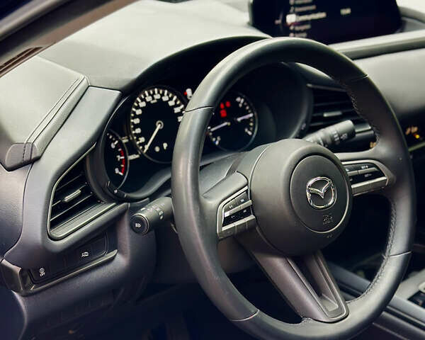 Синий Мазда CX-30, объемом двигателя 2.49 л и пробегом 37 тыс. км за 22999 $, фото 22 на Automoto.ua