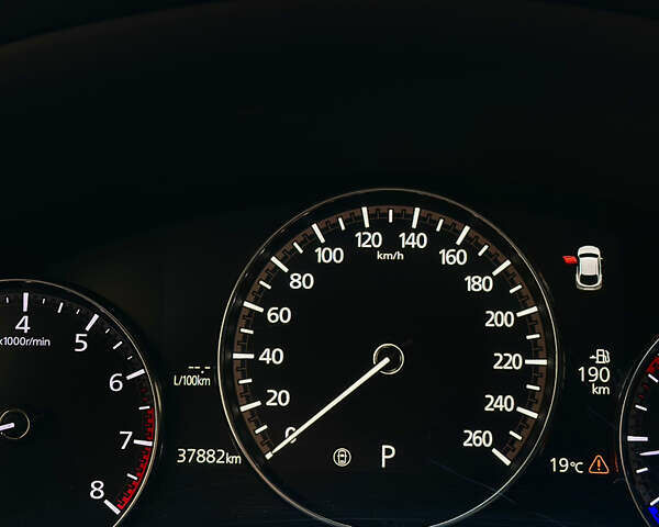 Синий Мазда CX-30, объемом двигателя 2.49 л и пробегом 37 тыс. км за 22999 $, фото 18 на Automoto.ua