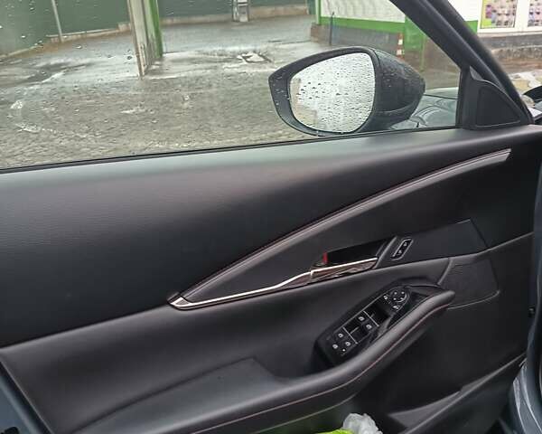 Синий Мазда CX-30, объемом двигателя 2.49 л и пробегом 38 тыс. км за 23200 $, фото 5 на Automoto.ua