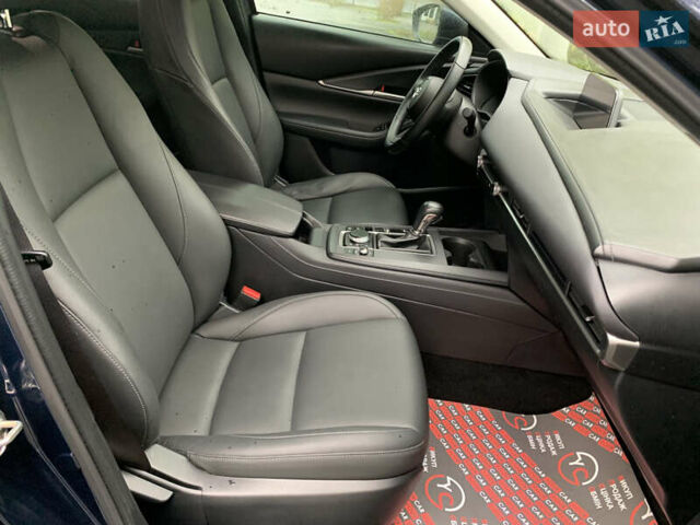 Синий Мазда CX-30, объемом двигателя 2.5 л и пробегом 38 тыс. км за 21900 $, фото 29 на Automoto.ua