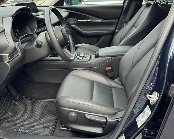 Синий Мазда CX-30, объемом двигателя 2.5 л и пробегом 14 тыс. км за 23800 $, фото 17 на Automoto.ua