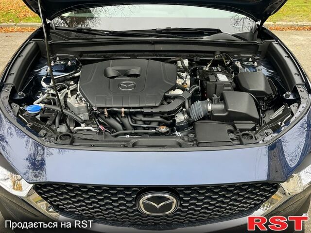 Синий Мазда CX-30, объемом двигателя 2.5 л и пробегом 17 тыс. км за 19800 $, фото 5 на Automoto.ua