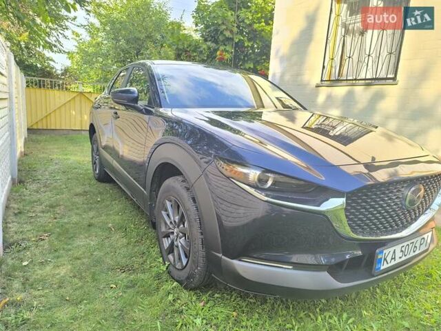 Синий Мазда CX-30, объемом двигателя 2.5 л и пробегом 10 тыс. км за 19200 $, фото 2 на Automoto.ua
