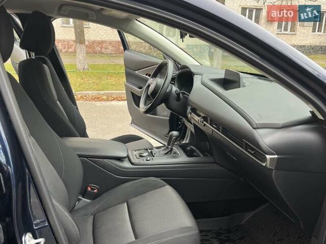 Синий Мазда CX-30, объемом двигателя 2.5 л и пробегом 17 тыс. км за 19800 $, фото 16 на Automoto.ua