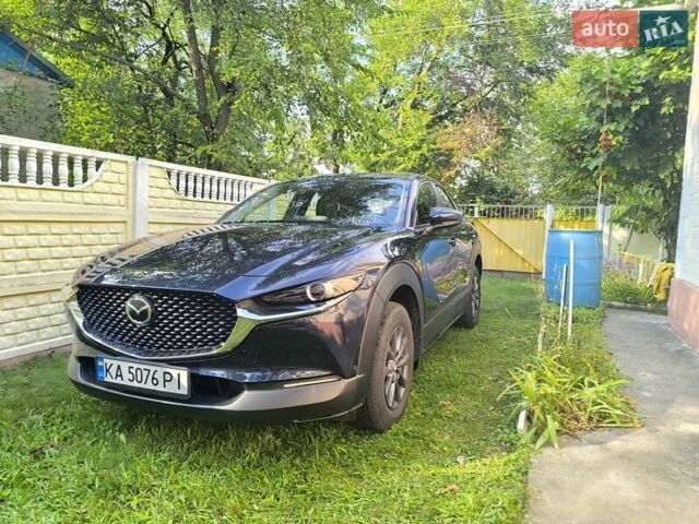 Синий Мазда CX-30, объемом двигателя 2.5 л и пробегом 10 тыс. км за 19200 $, фото 1 на Automoto.ua