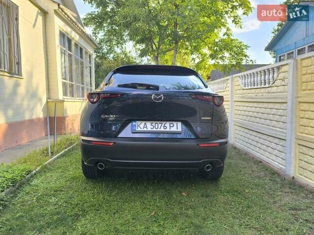 Синий Мазда CX-30, объемом двигателя 2.5 л и пробегом 10 тыс. км за 19200 $, фото 4 на Automoto.ua