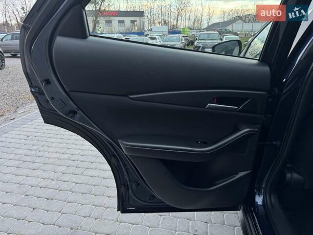 Синий Мазда CX-30, объемом двигателя 2.5 л и пробегом 8 тыс. км за 20999 $, фото 36 на Automoto.ua