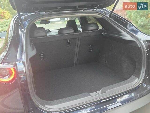 Синий Мазда CX-30, объемом двигателя 2.5 л и пробегом 1 тыс. км за 24500 $, фото 19 на Automoto.ua