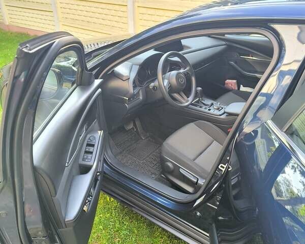 Синий Мазда CX-30, объемом двигателя 2.5 л и пробегом 10 тыс. км за 19200 $, фото 8 на Automoto.ua