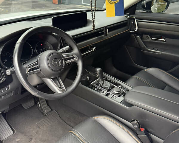 Белый Мазда CX-50, объемом двигателя 2.49 л и пробегом 27 тыс. км за 27000 $, фото 2 на Automoto.ua