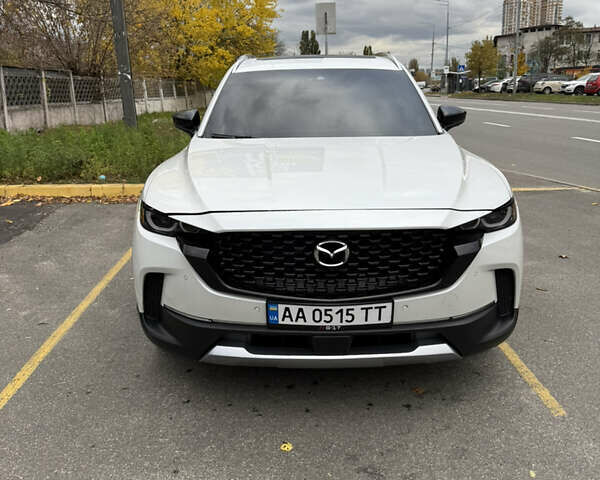 Белый Мазда CX-50, объемом двигателя 2.49 л и пробегом 27 тыс. км за 27000 $, фото 5 на Automoto.ua