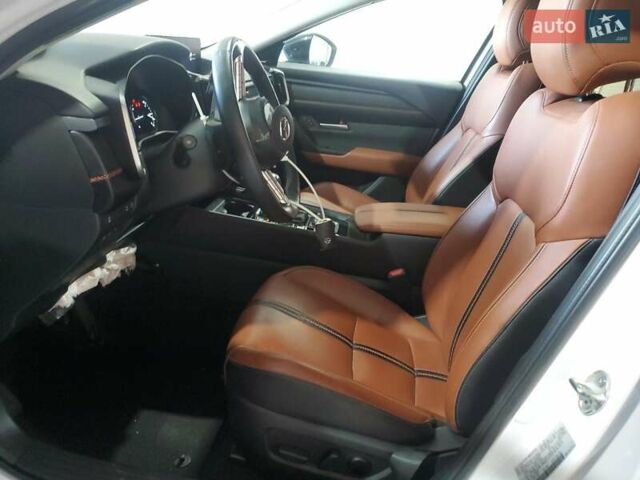 Белый Мазда CX-50, объемом двигателя 2.5 л и пробегом 56 тыс. км за 9300 $, фото 6 на Automoto.ua