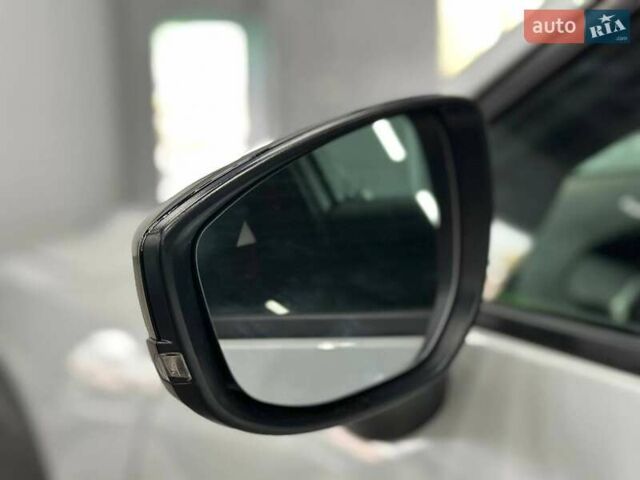 Белый Мазда CX-50, объемом двигателя 2.5 л и пробегом 49 тыс. км за 25999 $, фото 14 на Automoto.ua