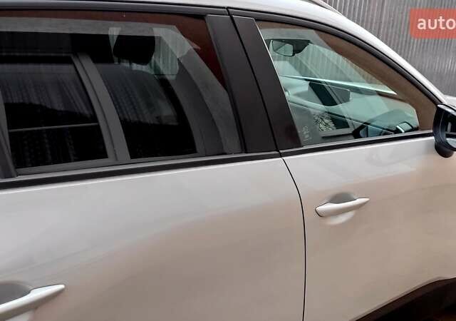 Белый Мазда CX-50, объемом двигателя 2.49 л и пробегом 27 тыс. км за 27800 $, фото 33 на Automoto.ua