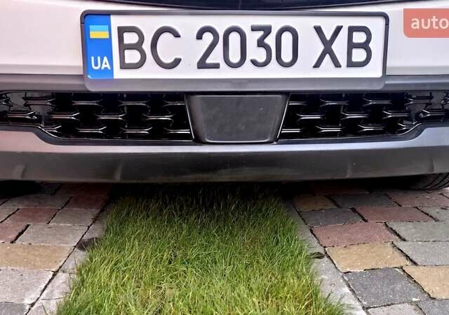 Белый Мазда CX-50, объемом двигателя 2.49 л и пробегом 27 тыс. км за 27800 $, фото 4 на Automoto.ua