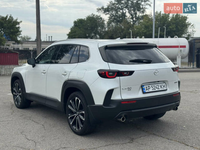Белый Мазда CX-50, объемом двигателя 2.49 л и пробегом 11 тыс. км за 26900 $, фото 3 на Automoto.ua