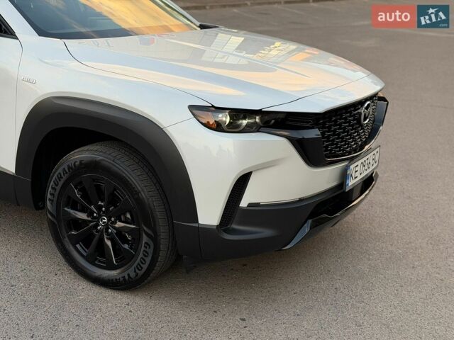 Белый Мазда CX-50, объемом двигателя 2.5 л и пробегом 5 тыс. км за 32000 $, фото 12 на Automoto.ua