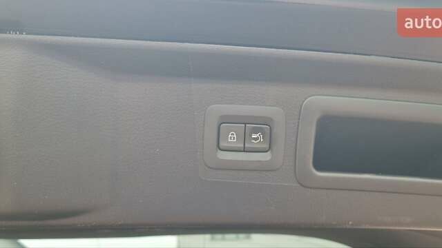 Черный Мазда CX-50, объемом двигателя 2.5 л и пробегом 35 тыс. км за 26200 $, фото 31 на Automoto.ua