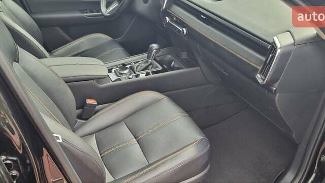 Черный Мазда CX-50, объемом двигателя 2.5 л и пробегом 34 тыс. км за 27700 $, фото 35 на Automoto.ua