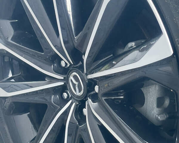 Черный Мазда CX-50, объемом двигателя 2.49 л и пробегом 45 тыс. км за 29550 $, фото 26 на Automoto.ua