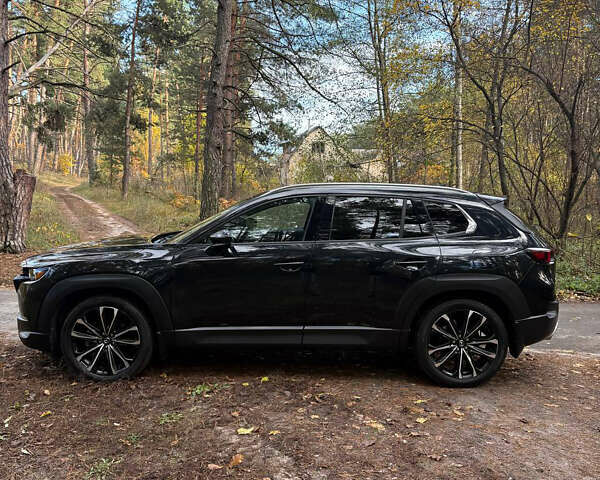 Черный Мазда CX-50, объемом двигателя 2.49 л и пробегом 45 тыс. км за 29550 $, фото 2 на Automoto.ua