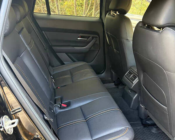 Черный Мазда CX-50, объемом двигателя 2.49 л и пробегом 45 тыс. км за 29550 $, фото 25 на Automoto.ua