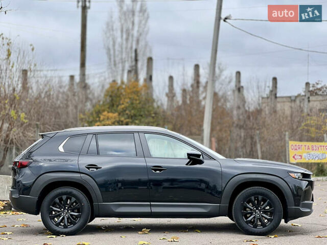Чорний Мазда CX-50, об'ємом двигуна 2.49 л та пробігом 27 тис. км за 25900 $, фото 4 на Automoto.ua