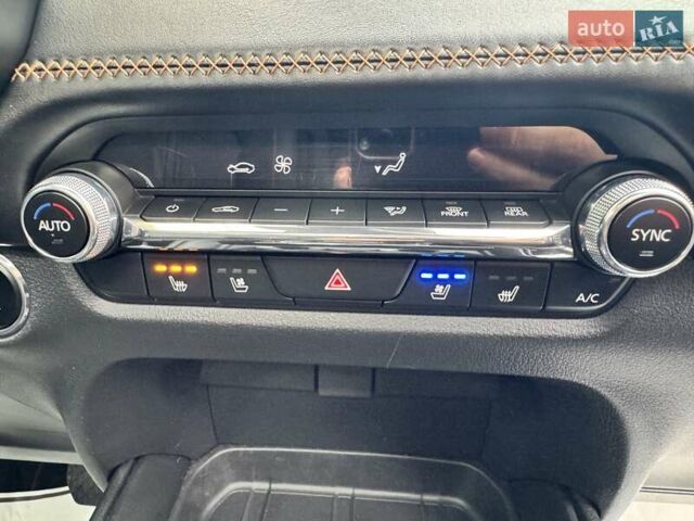 Черный Мазда CX-50, объемом двигателя 2.49 л и пробегом 28 тыс. км за 28500 $, фото 19 на Automoto.ua