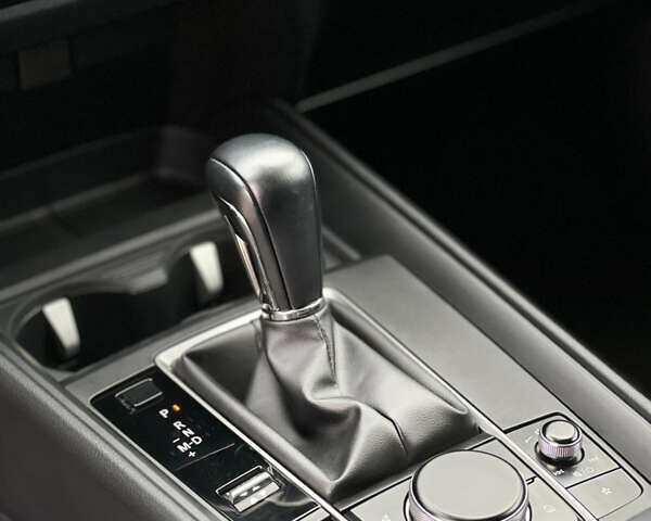 Чорний Мазда CX-50, об'ємом двигуна 2.49 л та пробігом 27 тис. км за 25900 $, фото 15 на Automoto.ua