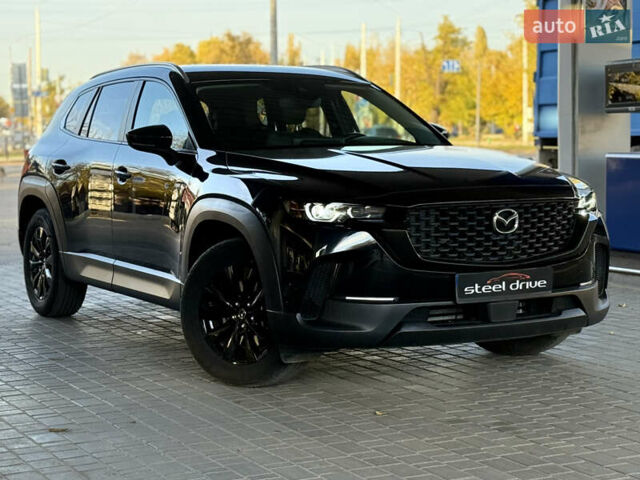 Мазда CX-50 2023 у Миколаєві на Automoto.ua Чорний Мазда CX-50, об'ємом двигуна 2.49 л та пробігом 26 тис. км за 25999 $, фото 2 на Automoto.ua