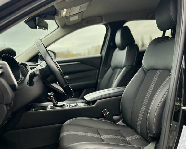 Чорний Мазда CX-50, об'ємом двигуна 2.49 л та пробігом 27 тис. км за 25900 $, фото 12 на Automoto.ua