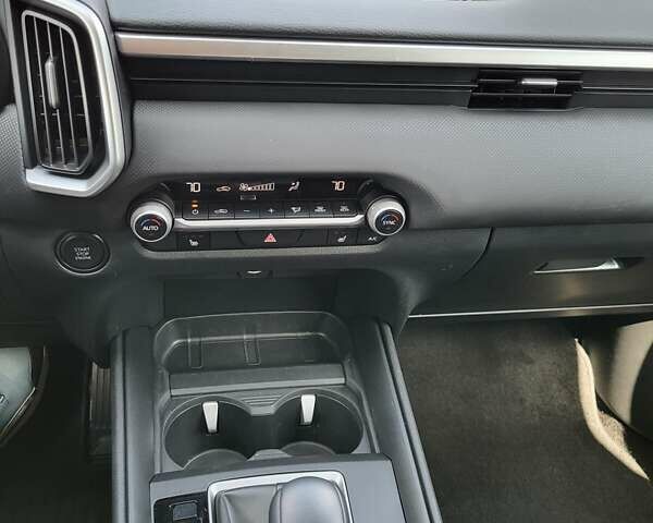 Черный Мазда CX-50, объемом двигателя 2.49 л и пробегом 24 тыс. км за 25500 $, фото 10 на Automoto.ua