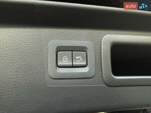 Мазда CX-50 2023 у Миколаєві на Automoto.ua Чорний Мазда CX-50, об'ємом двигуна 2.49 л та пробігом 26 тис. км за 25999 $, фото 15 на Automoto.ua