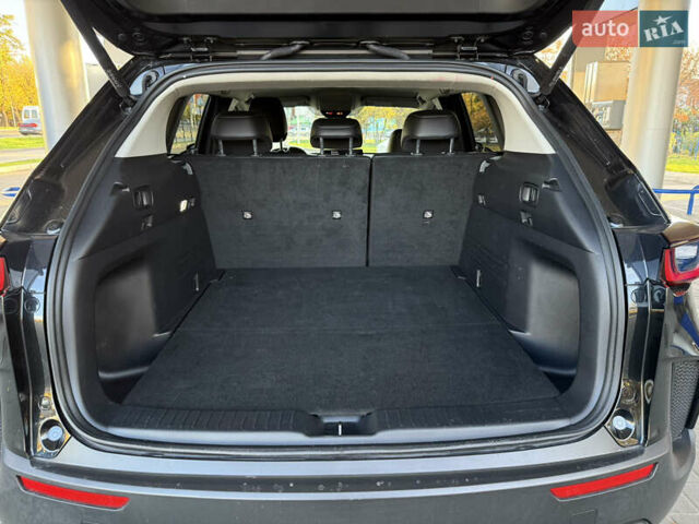 Мазда CX-50 2023 у Миколаєві на Automoto.ua Чорний Мазда CX-50, об'ємом двигуна 2.49 л та пробігом 26 тис. км за 25999 $, фото 14 на Automoto.ua