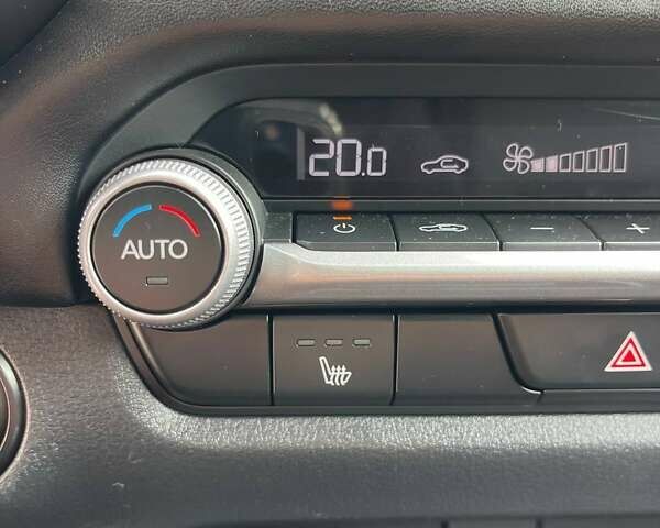 Красный Мазда CX-50, объемом двигателя 2.49 л и пробегом 19 тыс. км за 28700 $, фото 21 на Automoto.ua