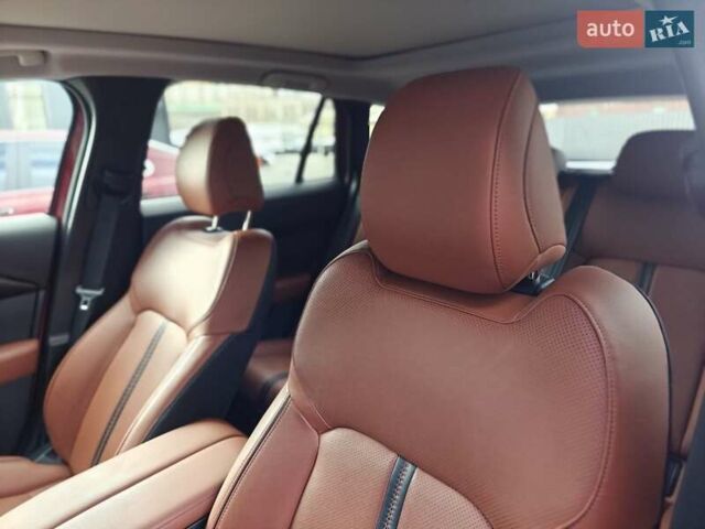 Красный Мазда CX-50, объемом двигателя 2.49 л и пробегом 22 тыс. км за 29500 $, фото 32 на Automoto.ua