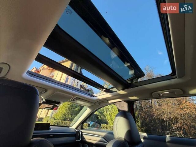 Красный Мазда CX-50, объемом двигателя 2.49 л и пробегом 19 тыс. км за 25500 $, фото 47 на Automoto.ua