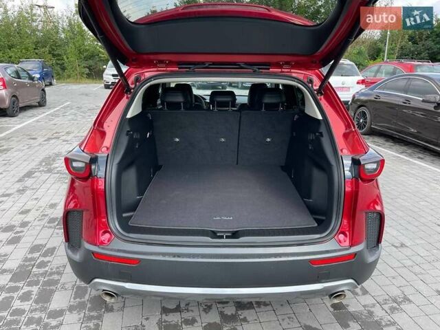 Красный Мазда CX-50, объемом двигателя 2.49 л и пробегом 19 тыс. км за 28700 $, фото 31 на Automoto.ua
