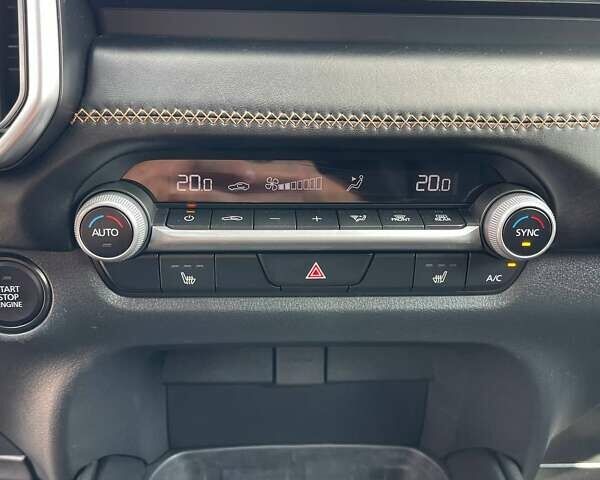 Красный Мазда CX-50, объемом двигателя 2.49 л и пробегом 19 тыс. км за 28700 $, фото 20 на Automoto.ua