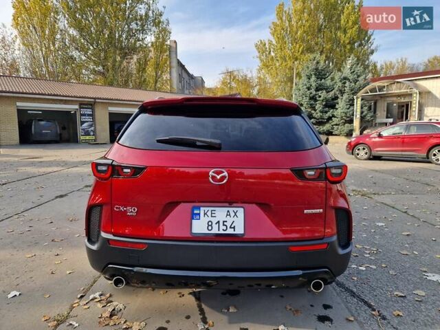 Красный Мазда CX-50, объемом двигателя 2.5 л и пробегом 32 тыс. км за 24999 $, фото 3 на Automoto.ua