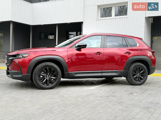 Красный Мазда CX-50, объемом двигателя 2.49 л и пробегом 70 тыс. км за 23300 $, фото 5 на Automoto.ua