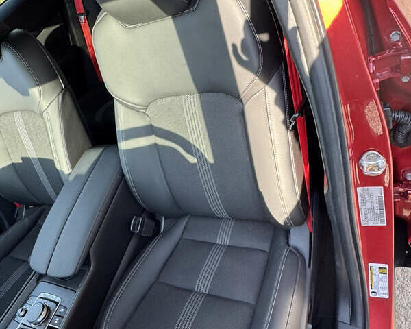 Красный Мазда CX-50, объемом двигателя 2.49 л и пробегом 27 тыс. км за 25700 $, фото 13 на Automoto.ua