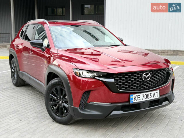 Красный Мазда CX-50, объемом двигателя 2.49 л и пробегом 70 тыс. км за 23300 $, фото 3 на Automoto.ua