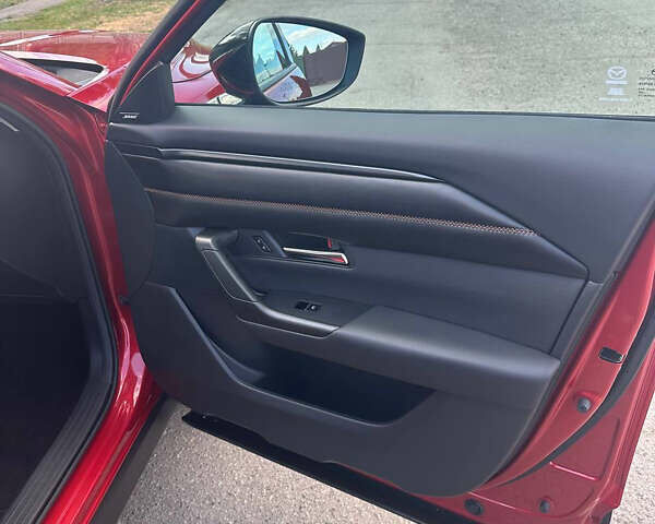 Червоний Мазда CX-50, об'ємом двигуна 2.49 л та пробігом 30 тис. км за 26800 $, фото 59 на Automoto.ua
