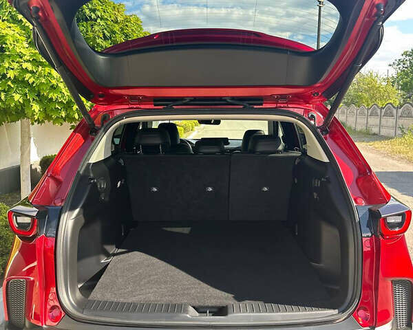 Червоний Мазда CX-50, об'ємом двигуна 2.49 л та пробігом 30 тис. км за 26800 $, фото 11 на Automoto.ua